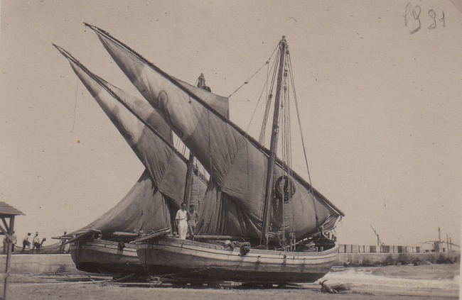 Peschereccio nel porto di Giulianova. 1931