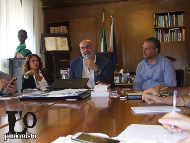 conferenza-stampa-bilancio-comune-di-chieti