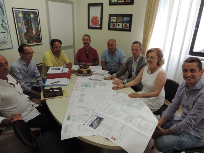 conferenza su consegna lavori sede via dei Sabinu