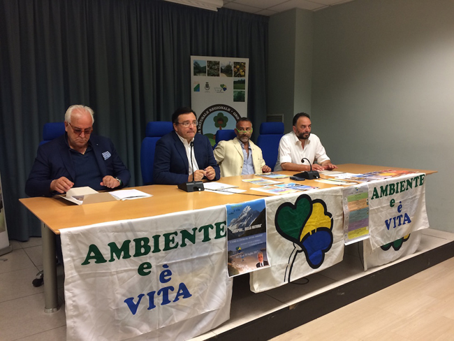 da sin Sindaco Giovanni Di Rito_Pres Nazionale Benigno D'Orazio_Pres regionale Patrizio Schiazza_Sindaco Domenico Nardis