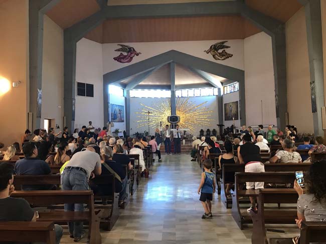 incontro in chiesa per palazzine Ater in via Lago di Borgiano