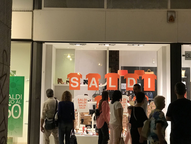 Saldi estivi 2018 in Abruzzo: quando iniziano, consigli