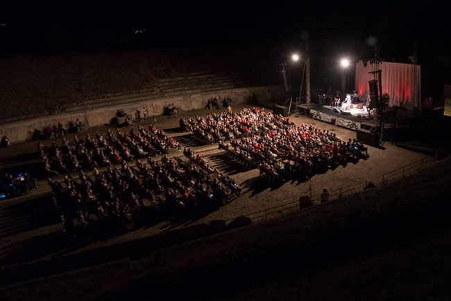 successo per Angelo Branduardi a Alba Fucens
