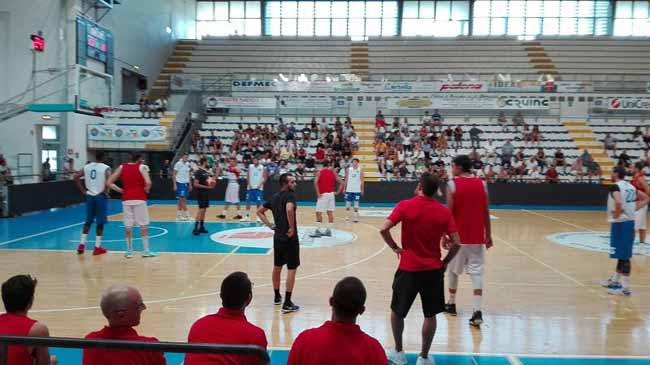 Amichevole Roseto Amatori