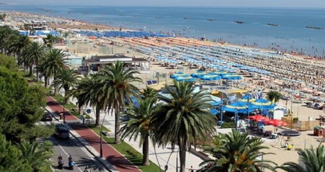 Roseto spiaggia