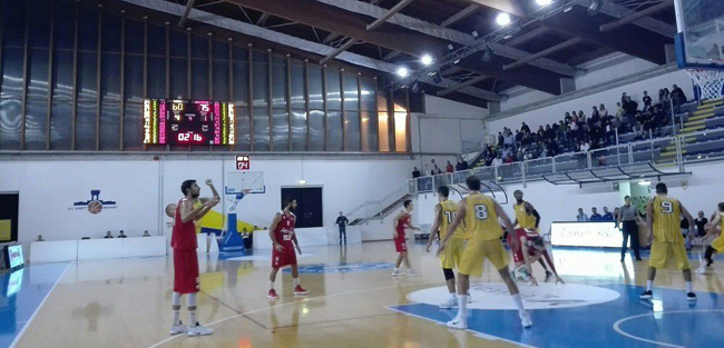 Basket Recanati-Amatori Pescara 60-79