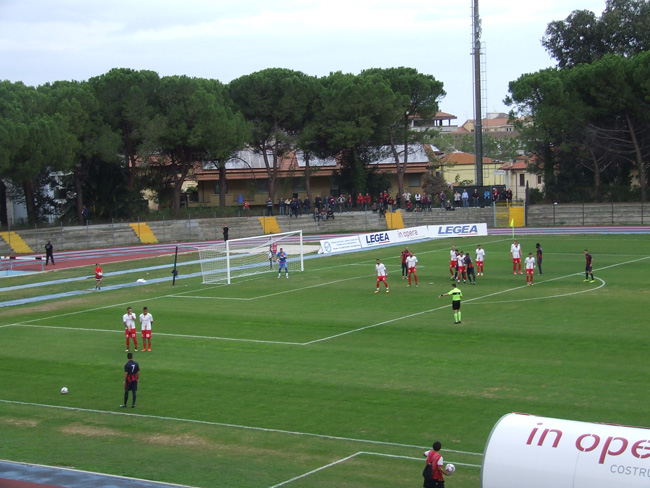 punizione Francavilla-L'Aquila 3-2