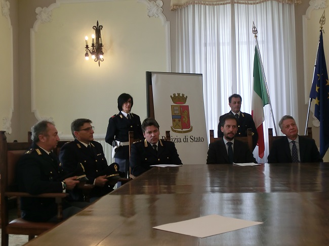 conferenza furti nel chietino