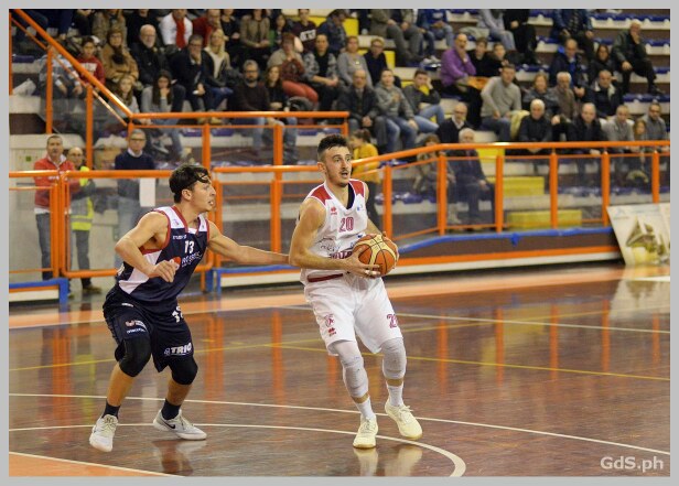Basket, travolgente Amatori: superato Civitanova 87 a 70 Basket, travolgente Amatori: superato Civitanova 87 a 70