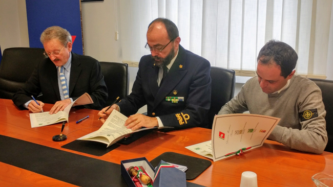 firma accordo collaborazione