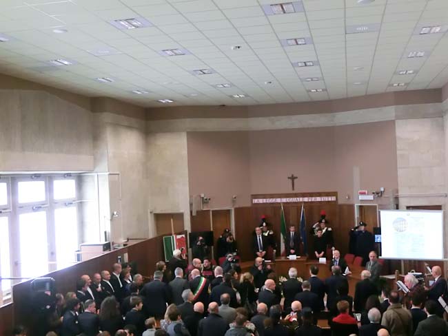 foto inaugurazione tribunale Chieti