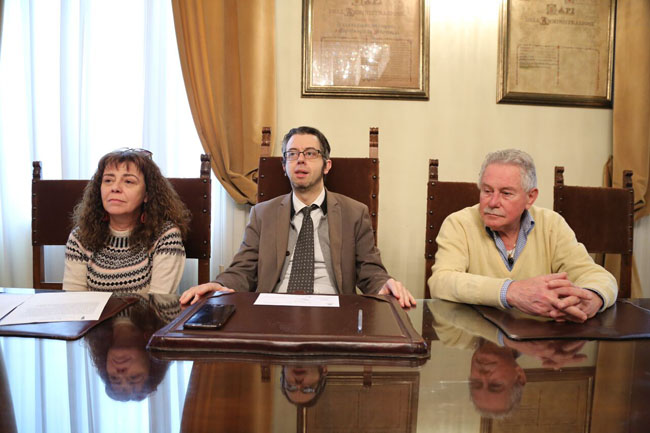 presentazione de l'omaggio a Baudelaire