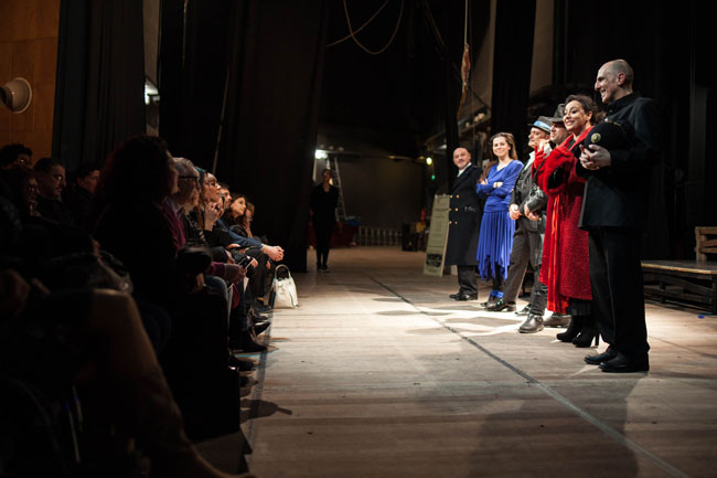 scena-di-Viaggio-nel-Teatro