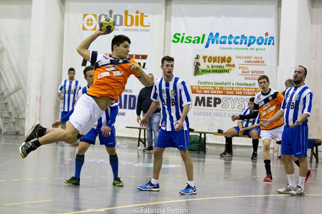 Pallamano, successo a Putignano per Città Sant’Angelo (20-22)