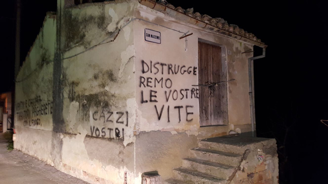 atti di vandalismo