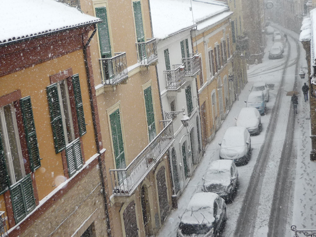 Corso-Garibaldi-sotto-la-neve