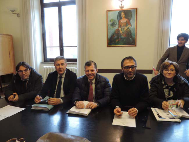 Foto-Commissione-artigiani-dal-mercato-di-piazza-Muzii