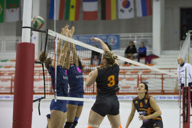 Sconfitto Volley Città Sant’Angelo nella gara d'esordio playoff