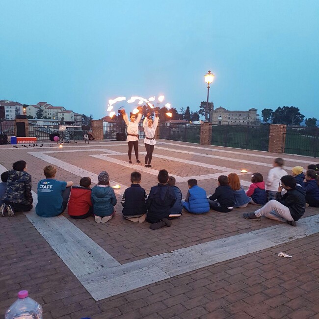 artisti di strada a Spoltore