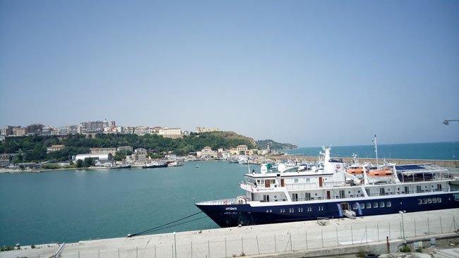 Artemis porto Ortona