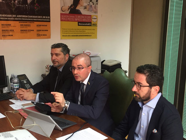 m5s conferenza case popolari 5 aprile
