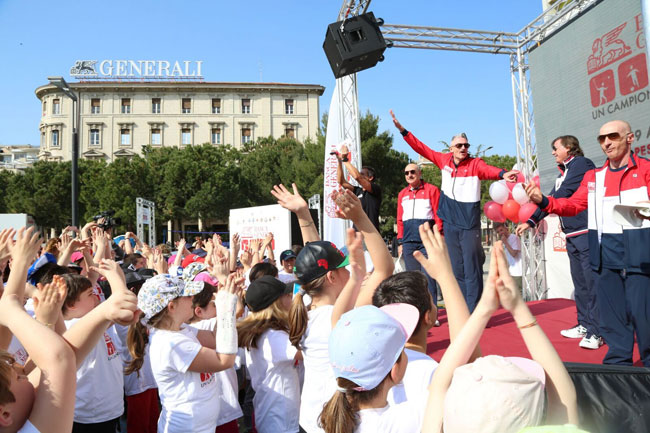 Panatta, Lucchetta, Chechi e Graziani in piazza della Rinascita
