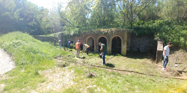 volontari pulizia Borsacchio