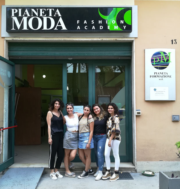 Pescara moda cinque stiliste alla finale concorso nazionale