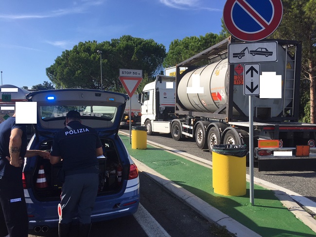 Chieti trasporto merci pericolose intensificati controlli stradali