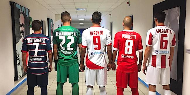 presentazione maglie Teramo