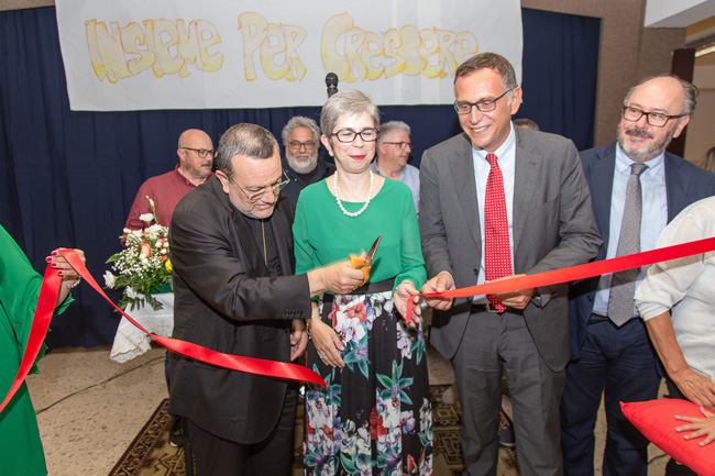 taglio nastro domus Marie Pescara