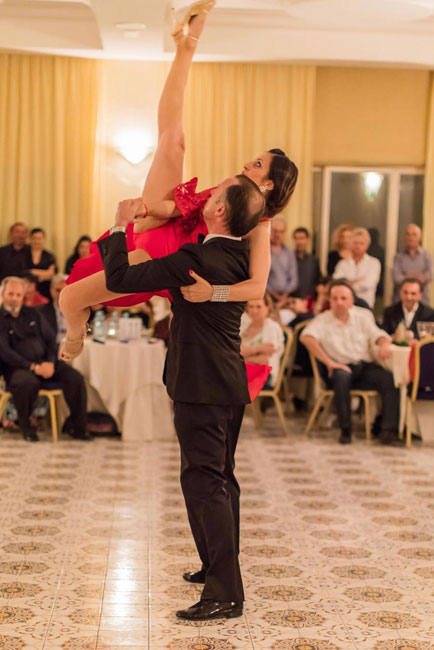tango Alessandro Sara