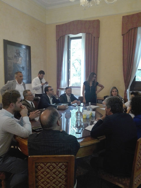 vertenza ipersimply riunione