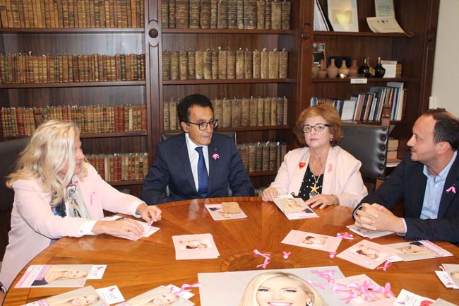 conferenza nastro rosa