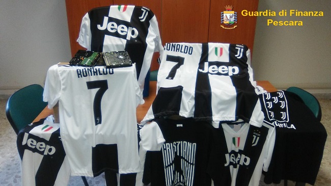 materiale contraffatto