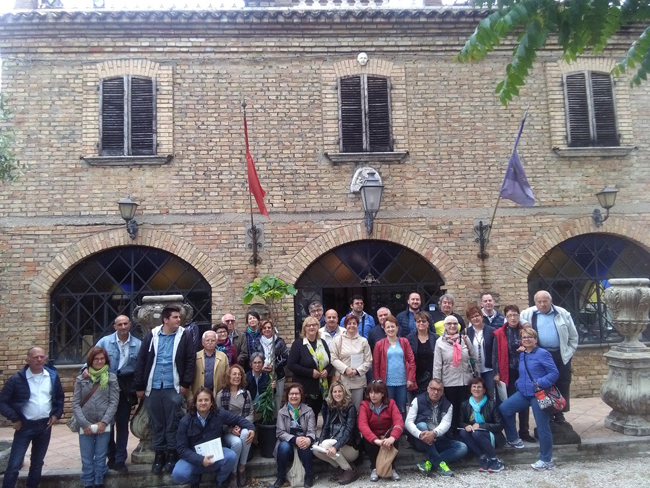 gruppo associati simpatizzanti