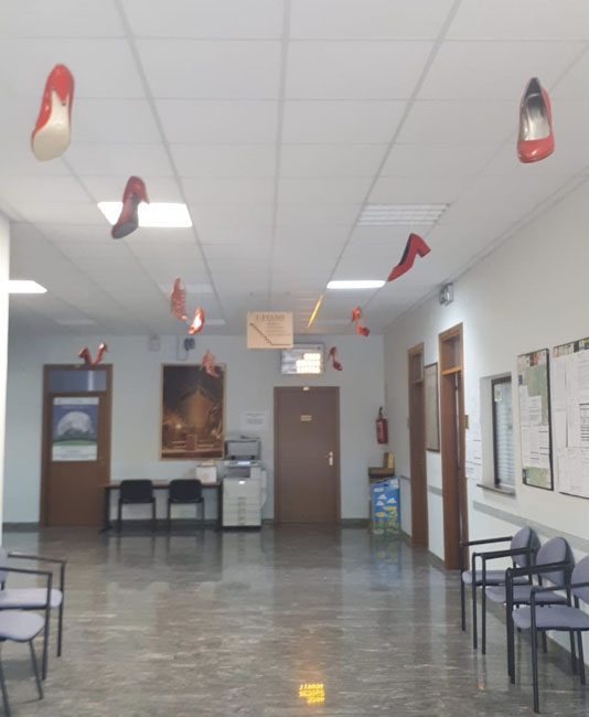 scarpe rosse comune Cepagatti