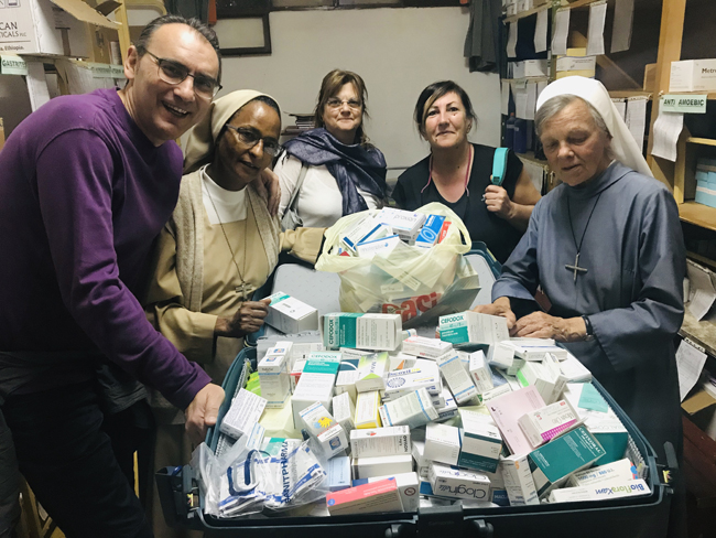 dott. Maurizio Maddestra, infermeira Rosetta Di Fazio, fiositerarpista Donata Basile