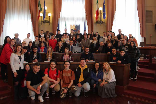 gruppo erasmus comune Pescara 16 maggio 2019