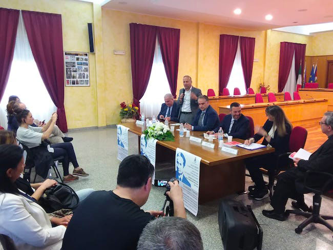 incontro figura moro