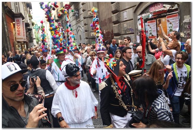 sfilata pulcinella Napoli