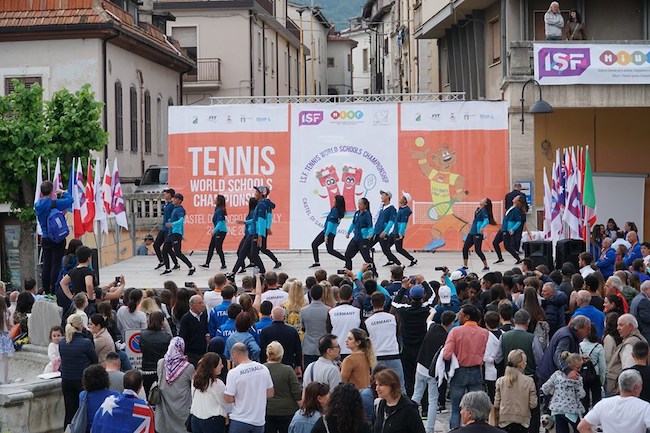 tutti insieme appassionatamente