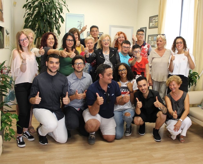 17 maturi con 100 alberghiero