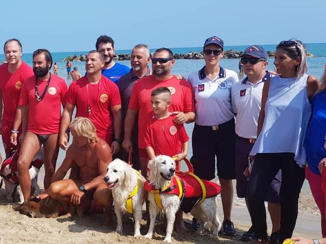 salvataggio mare cani Pescara