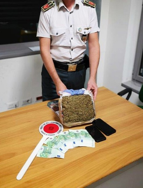 sequestro droga 6 agosto 2019