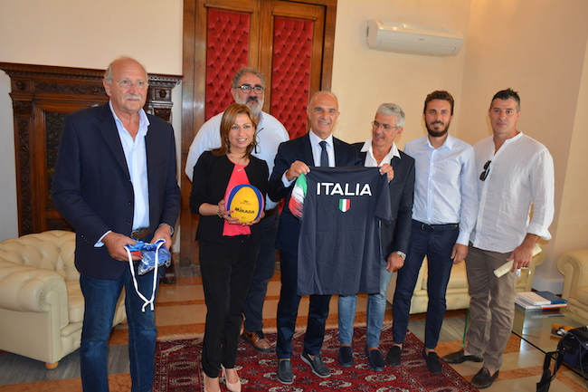 campioni pallanuoto premiati comune pescara