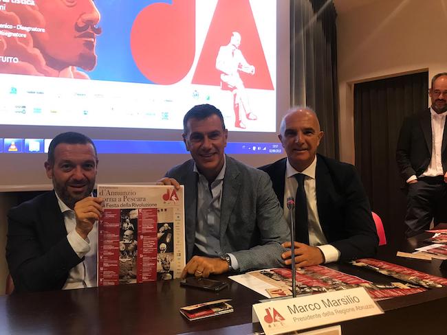 conferenza festa della rivoluzione