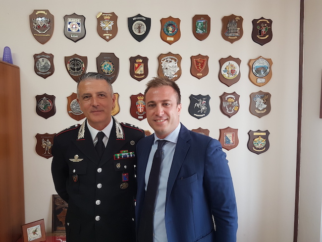 Il sindaco Costantini con il Colonnello Naselli