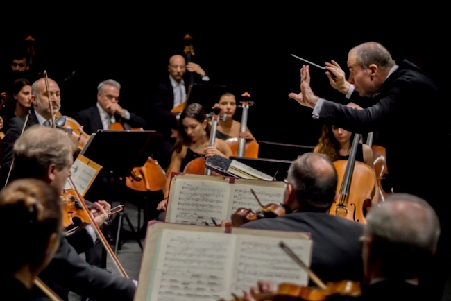 orchestra sinfonica abruzzese paszkoski