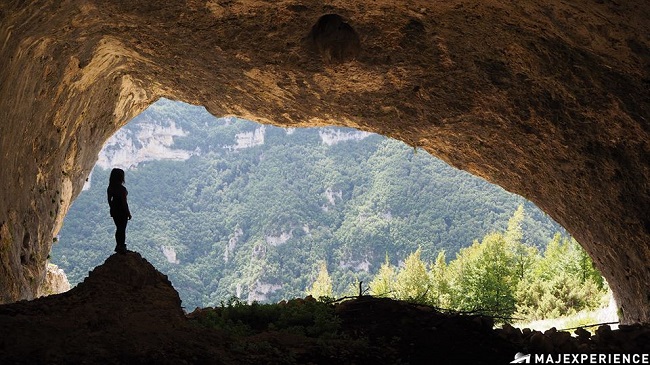 Il grande anello delle grotte e delle cascate